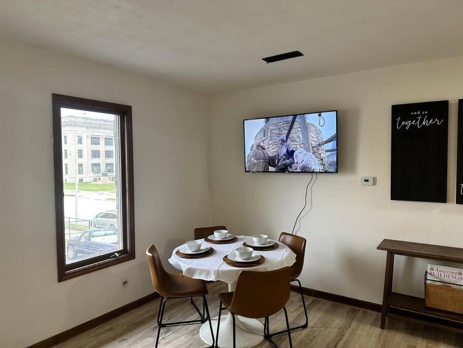 Capital Suite On 6Th Street - King Bed / Downtown! Springfield Eksteriør bilde