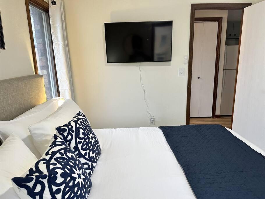 Capital Suite On 6Th Street - King Bed / Downtown! Springfield Eksteriør bilde